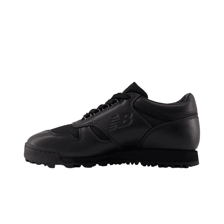 New Balance Rainier Boot Low Black Angle 0