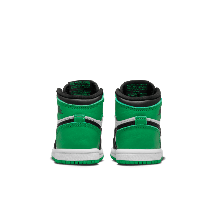 Air Jordan 1 Retro High OG Lucky Green (TD) Angle 3