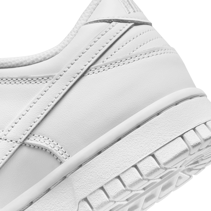 Nike Dunk Low Triple White (W) Angle 6