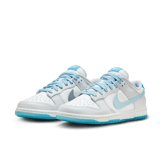 Nike Dunk Low 52 Angle 2
