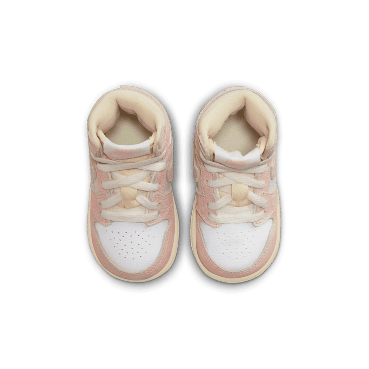 Air Jordan 1 High Washed Pink (TD) Angle 1