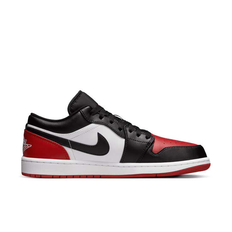 Air Jordan 1 Low Bred Toe (2023) Angle 1