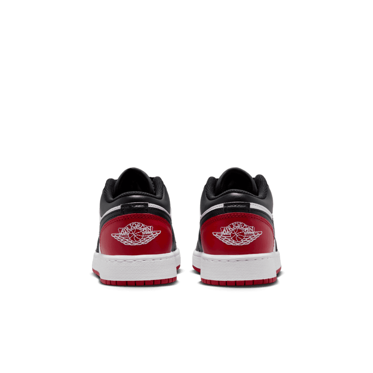 Air Jordan 1 Low Bred Toe (2023) (GS) Angle 3