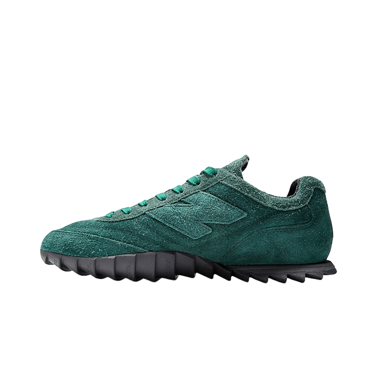 New Balance RC30 AURALEE Hunter Green Angle 0