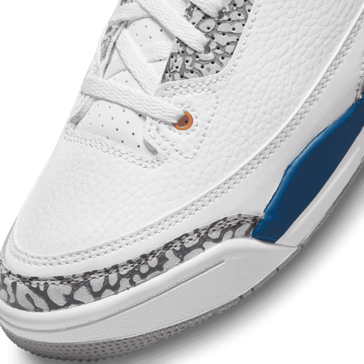 Air Jordan 3 Wizards (PS) Angle 4