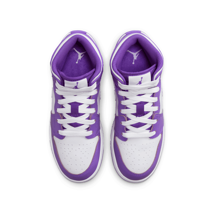 Air Jordan 1 Mid Purple Venom (GS) Angle 1