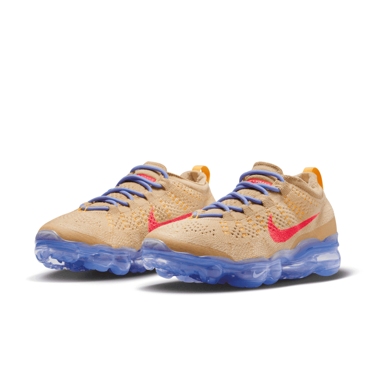 Nike Air VaporMax 2023 Flyknit Pale Vanilla Sea Coral (W) Angle 1