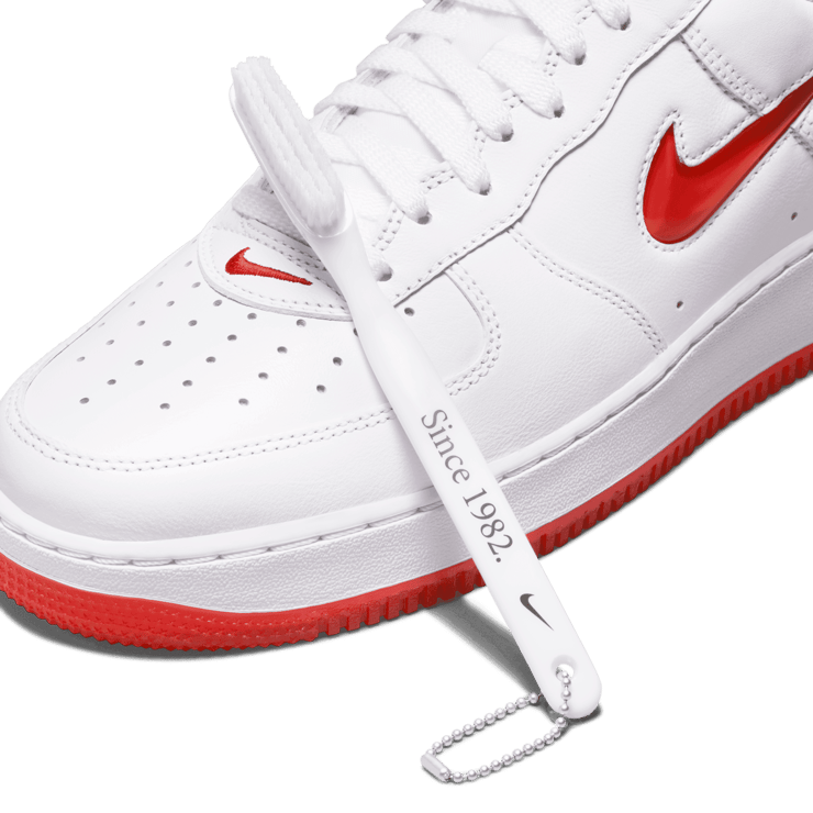 Nike Air Force 1 Low Jewel White Red Angle 6