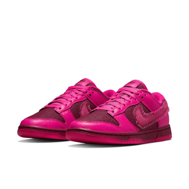 Nike Dunk Low Valentine's Day 2022 (W) Angle 2