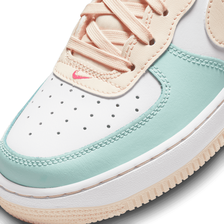 Nike Air Force 1 Low Emerald Rise Guava Ice Pink Spell (GS) Angle 4