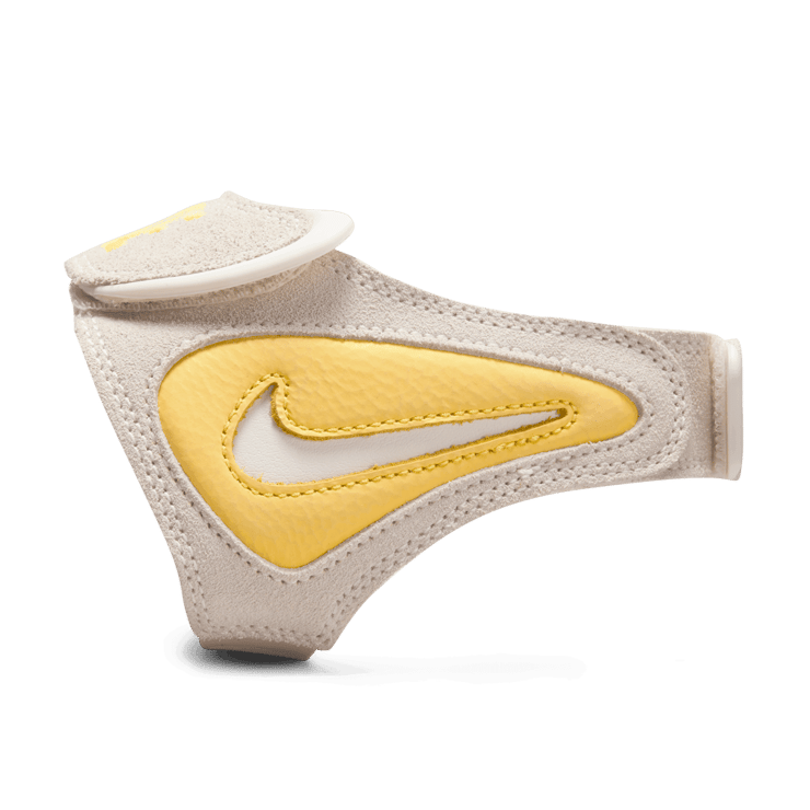 Nike Air Adjust Force Sail Citron Pulse (W) Angle 8