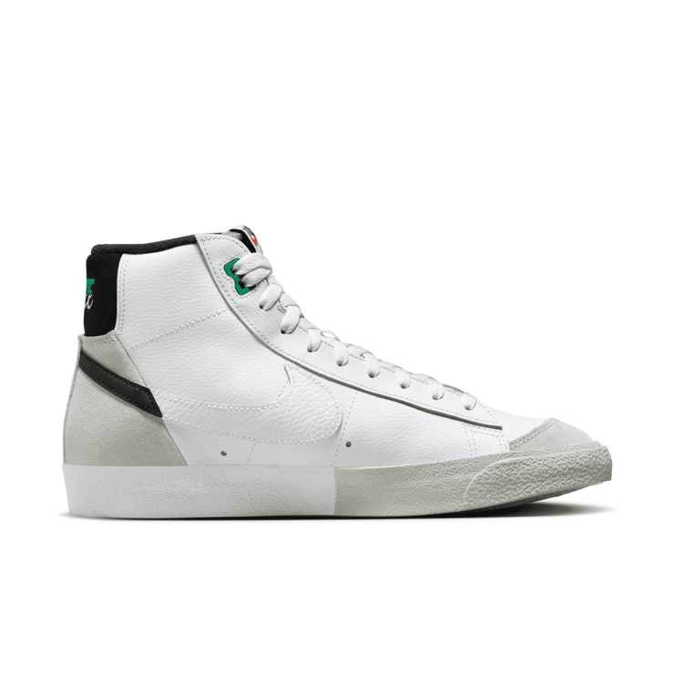 Nike Blazer Mid 77 Split Chlorophyll Angle 1