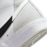 Nike Blazer Mid 77 Split Chlorophyll Angle 6