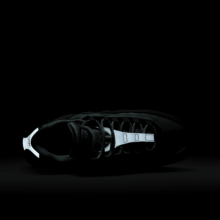 Nike Air Max 95 Icons Angle 7