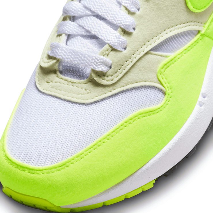 Nike Air Max 1 Volt Sea Glass (W) Angle 6