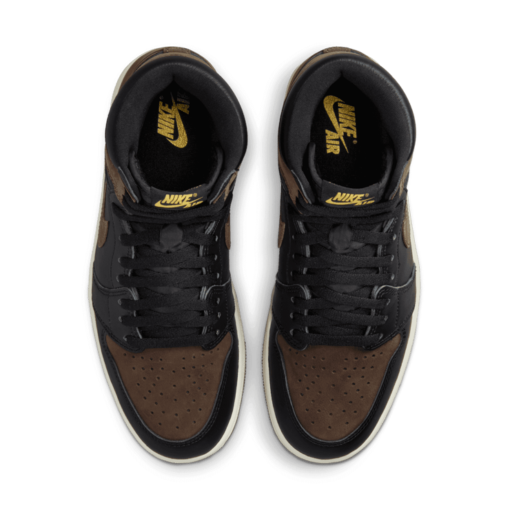 Air Jordan 1 Retro High OG Palomino Angle 1