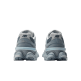 New Balance 9060 Grey Day Angle 4