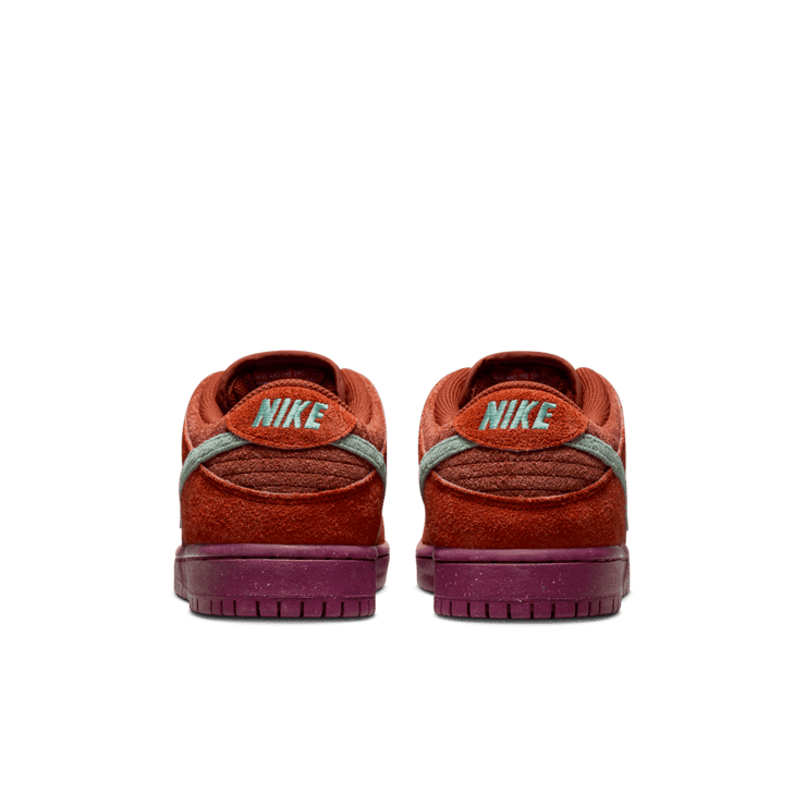 Nike SB Dunk Low Mystic Red Angle 3