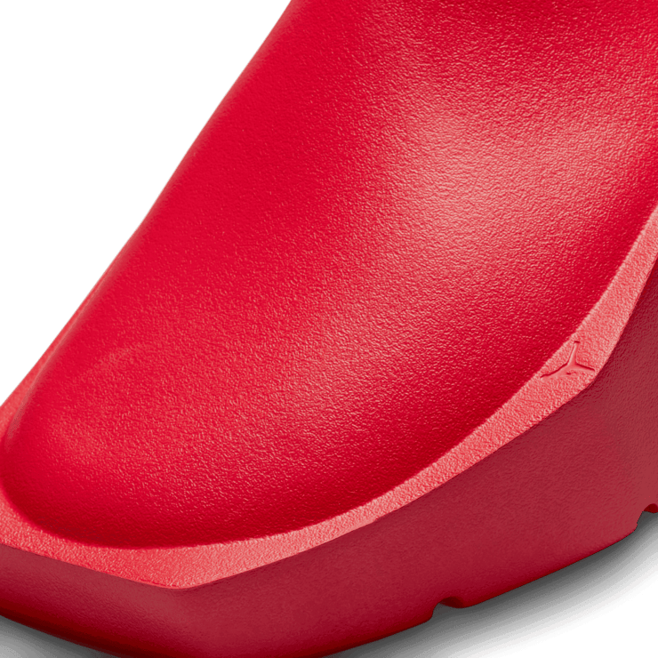 Jordan Hex Mule SP University Red (W) Angle 2