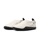 Nike ACG Air Moc Summit White Black Angle 2