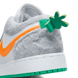 Air Jordan 1 Low SE Rabbit (GS) Angle 6