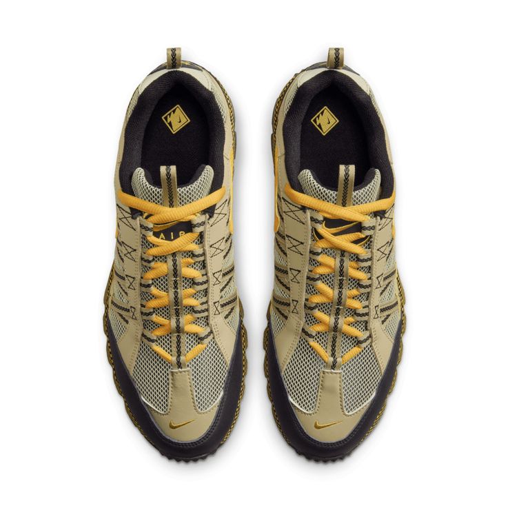 Nike Air Humara Wheat Grass Yellow Ochre Angle 2