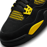 Air Jordan 4 Retro Thunder (2023) (GS) Angle 4