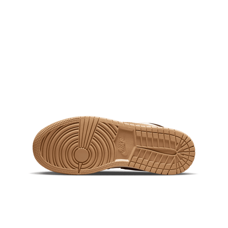 Air Jordan 1 Low SE Seasonal Collector (GS) Angle 0