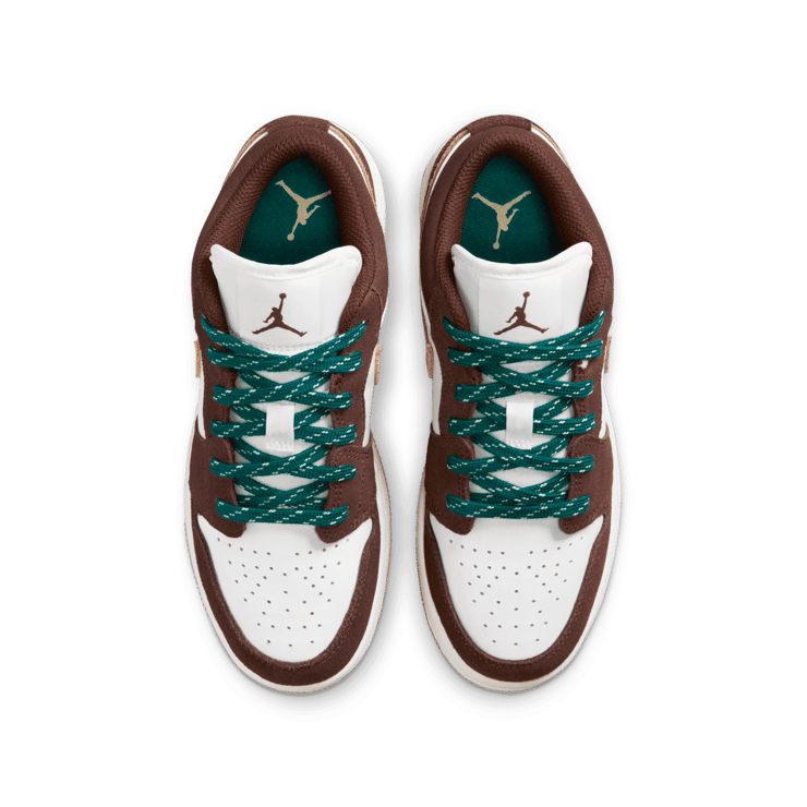 Air Jordan 1 Low SE Seasonal Collector (GS) Angle 1