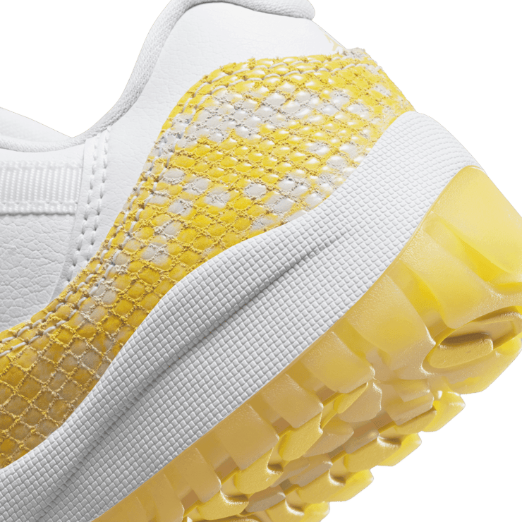 Air Jordan 11 Low Snake Yellow Python (PS) Angle 5
