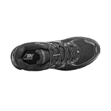 New Balance 860v2 Black Metallic Silver Angle 1
