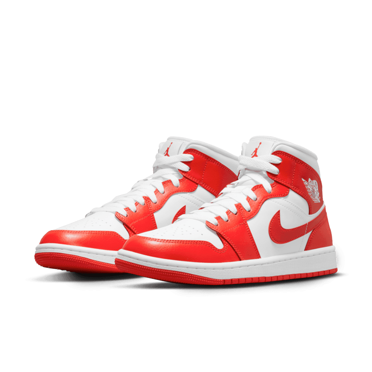 Jordan 1 Mid Syracuse (W) Angle 2