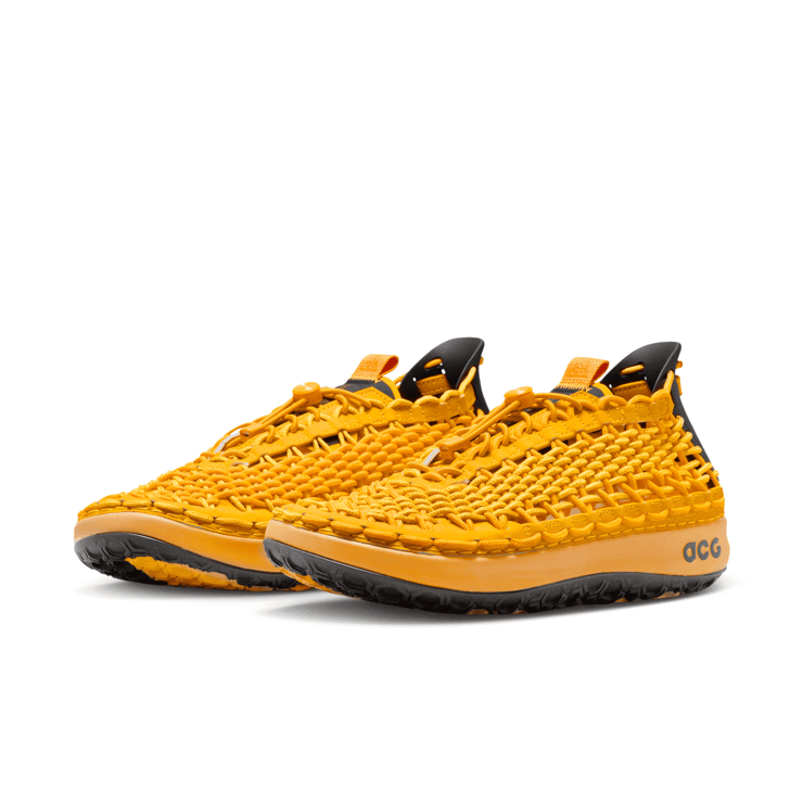 Nike ACG Watercat+ Vivid Sulfur University Gold Angle 3