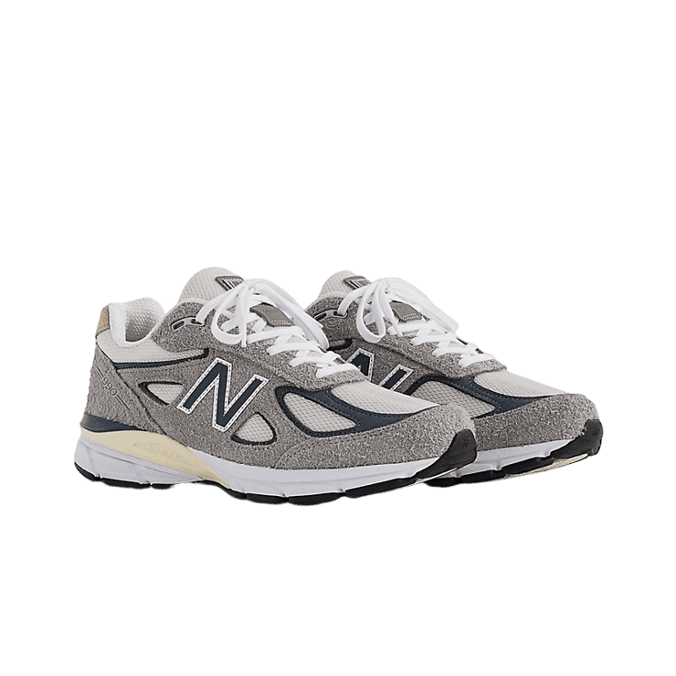 New Balance 990v4 Grey Day Angle 2