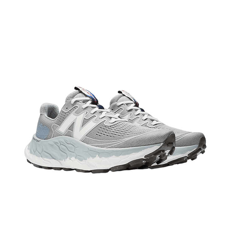 New Balance Fresh Foam More Trail v3 Moon Daze Angle 2