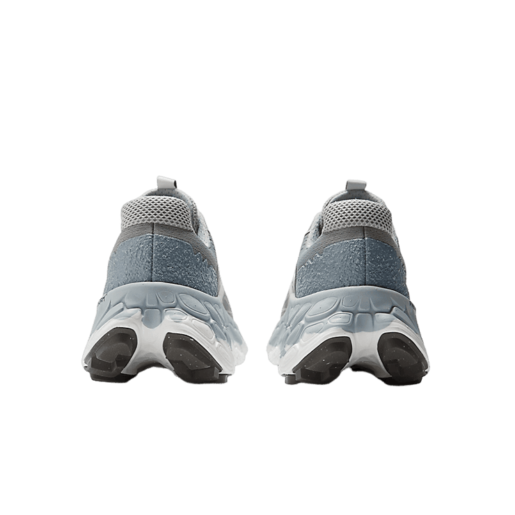 New Balance Fresh Foam More Trail v3 Moon Daze Angle 4