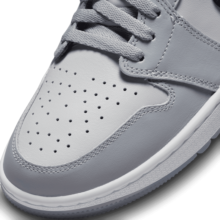 Air Jordan 1 Low Golf Wolf Grey Angle 4