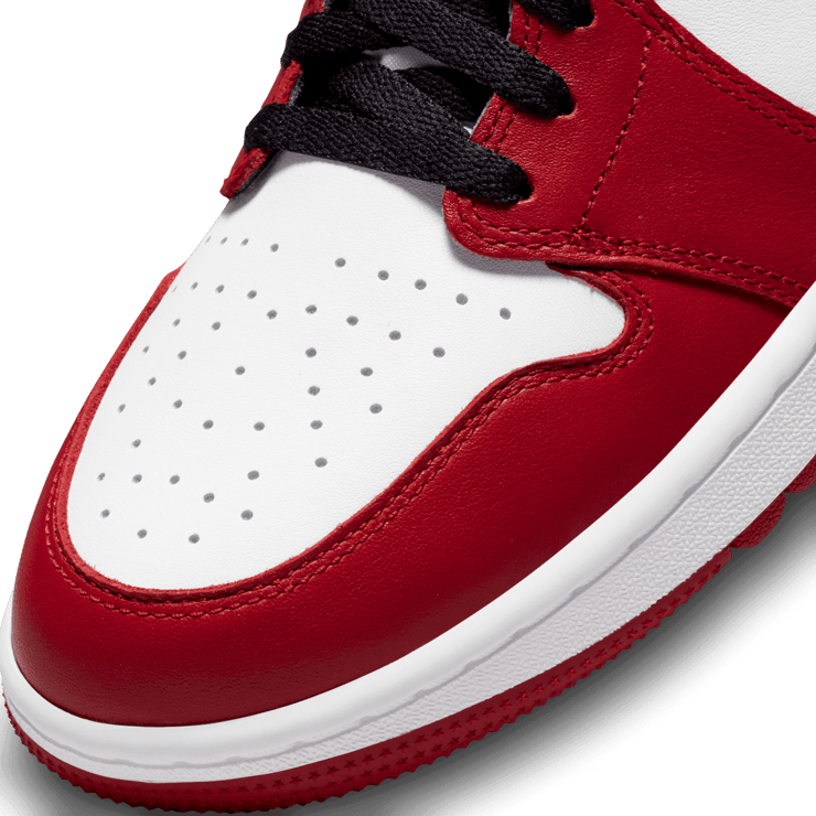 Jordan 1 Low Golf Chicago Angle 4