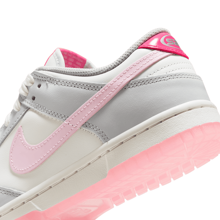 Nike Dunk Low 52 Pink Angle 5