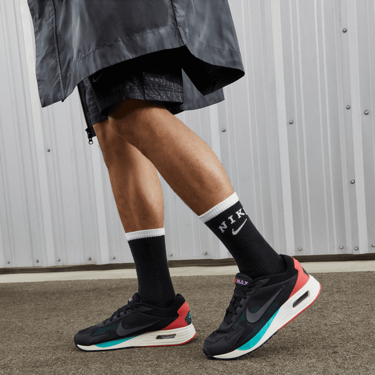 Nike Air Max Solo Black Clear Jade Track Red Angle 0