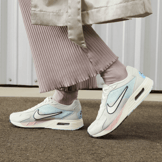 Nike Air Max Solo Light Silver Pink Oxford Blue Tint (W) Angle 0