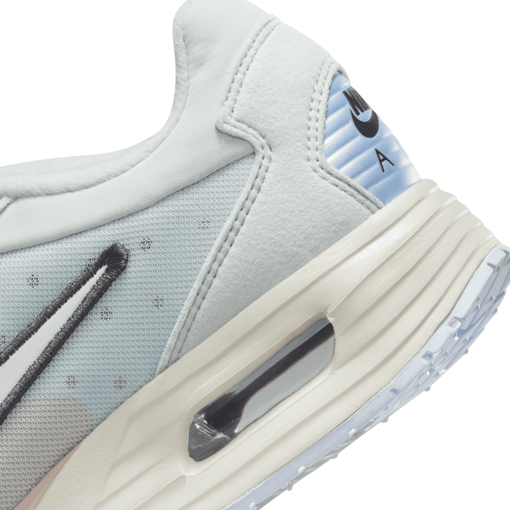 Nike Air Max Solo Light Silver Pink Oxford Blue Tint (W) Angle 7