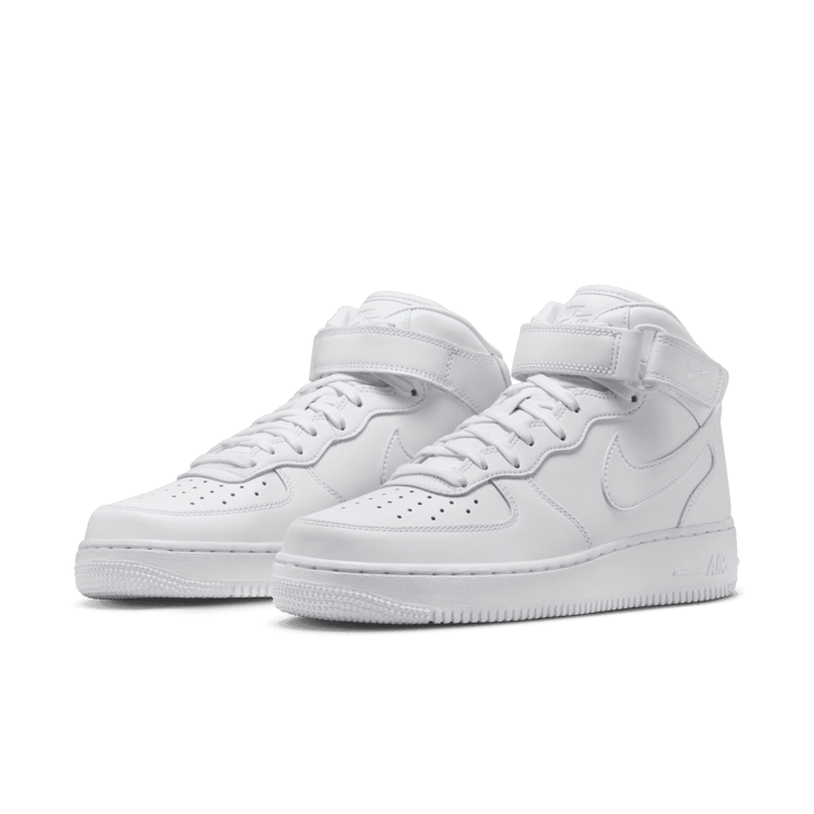 Nike Air Force 1 Mid Fresh White Angle 2