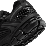 Nike Zoom Vomero 5 Triple Black Angle 6