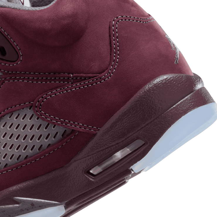Air Jordan 5 Retro SE Burgundy (2023) (GS) Angle 5