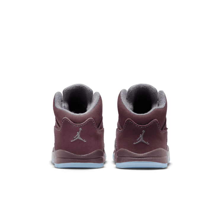 Air Jordan 5 Retro SE Burgundy (2023) (TD) Angle 3
