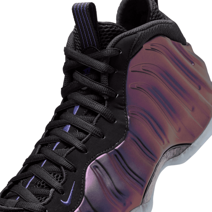 Nike Air Foamposite One Eggplant Angle 4