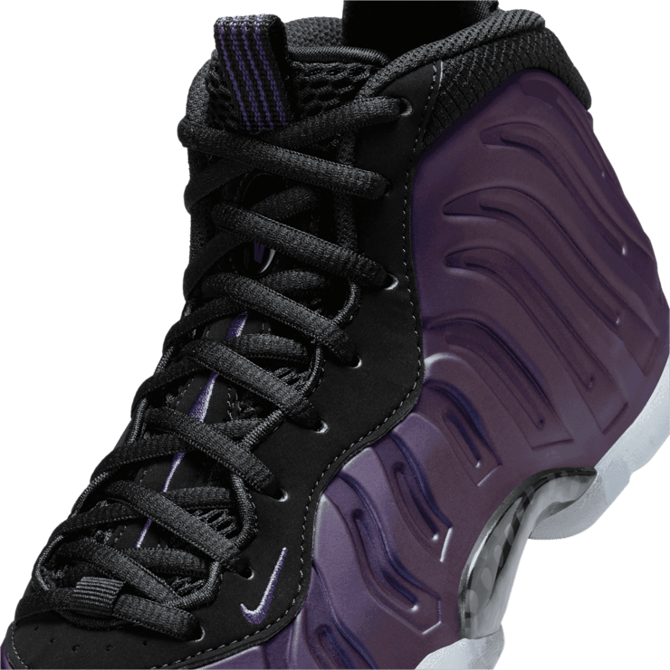 Nike Air Foamposite One Eggplant (GS) Angle 4