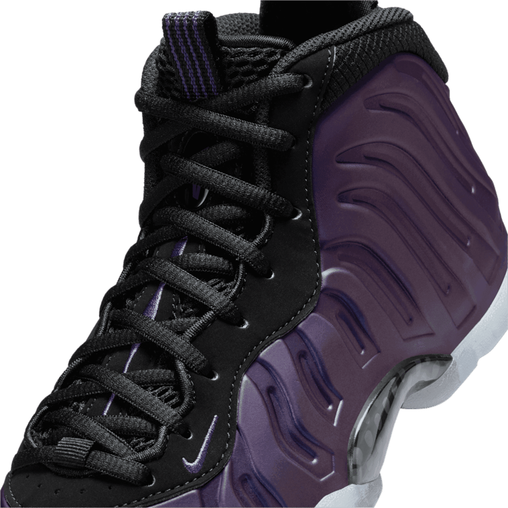Nike Air Foamposite One Eggplant (GS) Angle 4