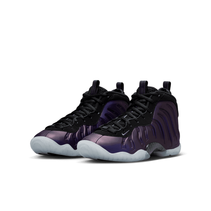 Nike Air Foamposite One Eggplant (GS) Angle 2